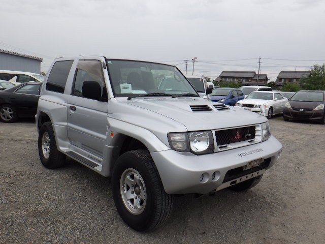 MITSUBISHI PAJERO 1998 Image 52