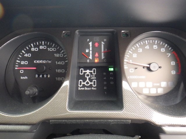 MITSUBISHI PAJERO 1998 Image 58