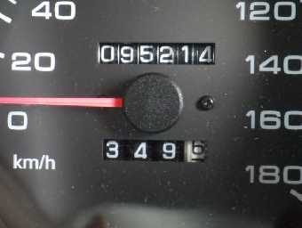 MITSUBISHI PAJERO 1998 Image 9