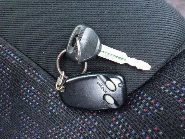 MITSUBISHI PAJERO 1998 Image 63