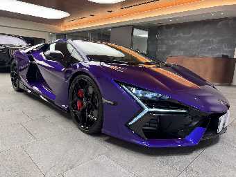 LAMBORGHINI REVUELTO 2025 Image 13