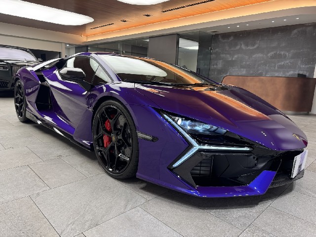 LAMBORGHINI REVUELTO 2025 Image 19