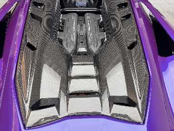 LAMBORGHINI REVUELTO 2025 Image 32