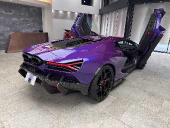 LAMBORGHINI REVUELTO 2025 Image 5