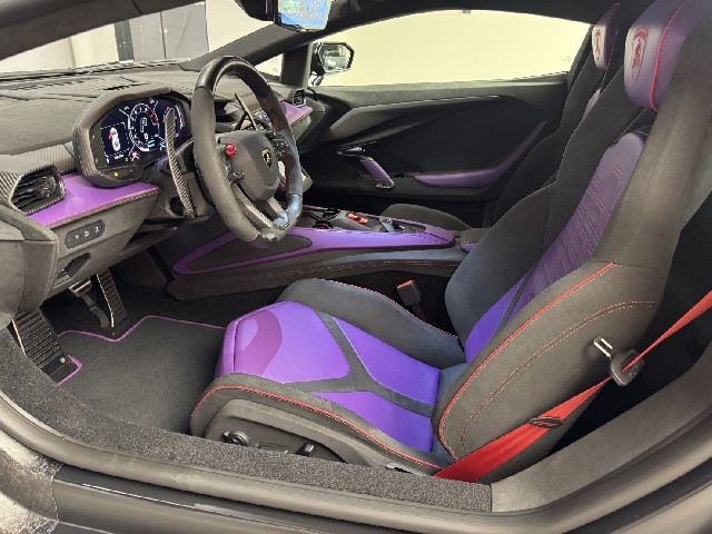 LAMBORGHINI REVUELTO 2025 Image 47