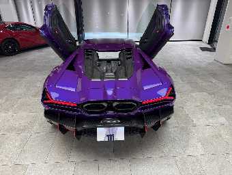 LAMBORGHINI REVUELTO 2025 Image 10