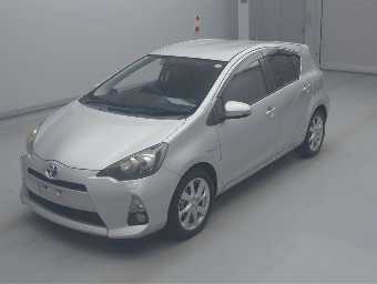 TOYOTA AQUA 2014 Image 1