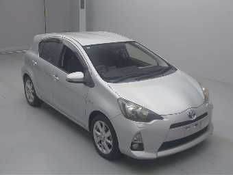 TOYOTA AQUA 2014 Image 3