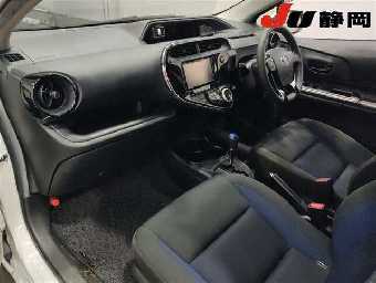 TOYOTA AQUA 2020 Image 6