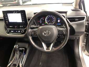 TOYOTA COROLLA TOURING 2020 Image 6