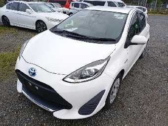 TOYOTA AQUA 2019 Image 1