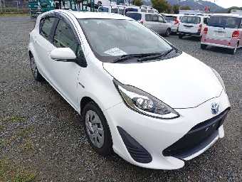 TOYOTA AQUA 2019 Image 6