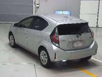 TOYOTA AQUA 2020 Image 6