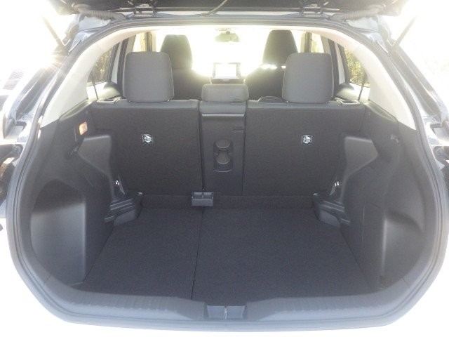 TOYOTA YARIS CROSS 2020 Image 28