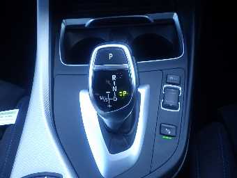 BMW 2 SERIES 2017 Image 12