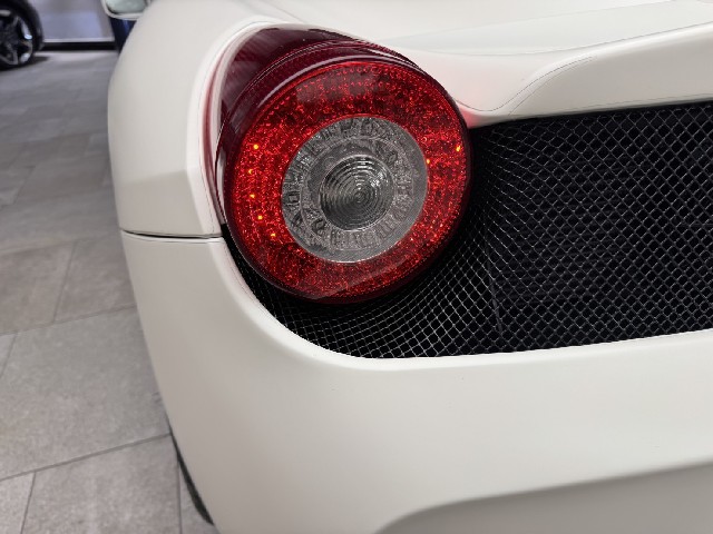 FERRARI 458 SPECIALE 2020 Image 24