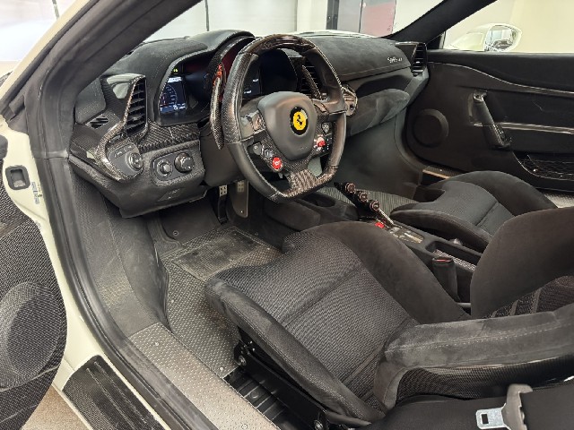 FERRARI 458 SPECIALE 2020 Image 31