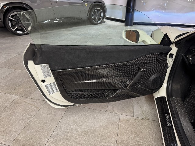 FERRARI 458 SPECIALE 2020 Image 34