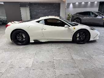 FERRARI 458 SPECIALE 2020 Image 4