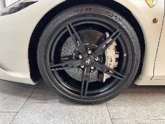 FERRARI 458 SPECIALE 2020 Image 9