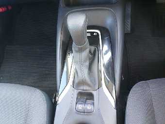 TOYOTA COROLLA TOURING 2020 Image 11