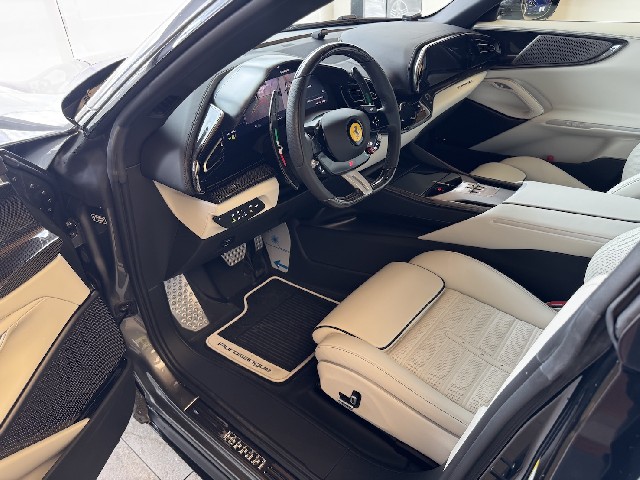 FERRARI PUROSANGUE 2024 Image 29