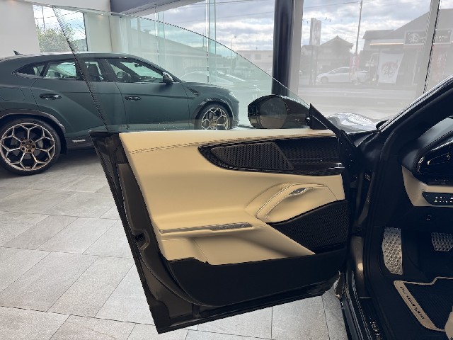 FERRARI PUROSANGUE 2024 Image 33