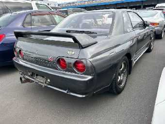 NISSAN SKYLINE 1990 Image 4