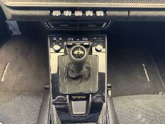 PORSCHE 911 2025 Image 51