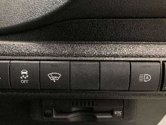 TOYOTA COROLLA TOURING 2020 Image 12