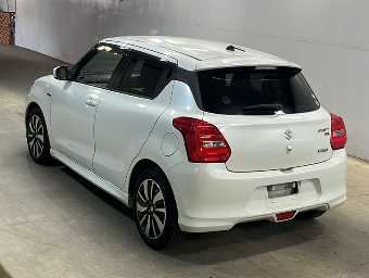 SUZUKI SWIFT 2018 Image 2