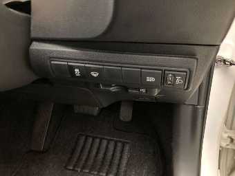 TOYOTA COROLLA TOURING 2020 Image 7