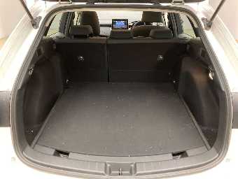 TOYOTA COROLLA TOURING 2020 Image 9