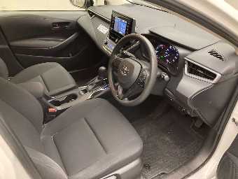 TOYOTA COROLLA TOURING 2020 Image 5