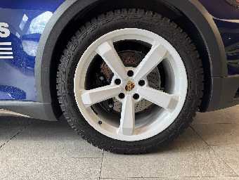 PORSCHE 911 2023 Image 10