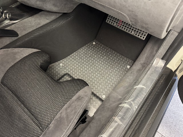 FERRARI 599 2010 Image 47