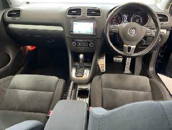 VOLKSWAGEN GOLF 2012 Image 5