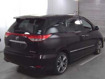TOYOTA ESTIMA 2011 Image 4