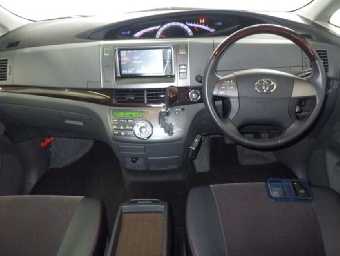 TOYOTA ESTIMA 2011 Image 5