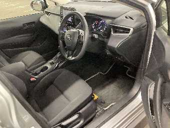 TOYOTA COROLLA TOURING 2020 Image 7