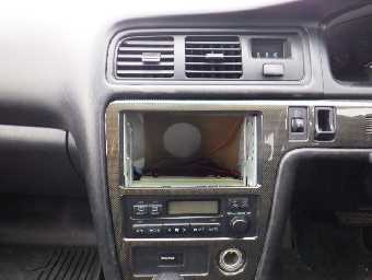 TOYOTA CHASER 2001 Image 10