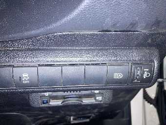 TOYOTA COROLLA TOURING 2020 Image 12