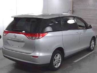 TOYOTA ESTIMA 2012 Image 4