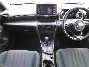 TOYOTA YARIS CROSS 2022 Image 8