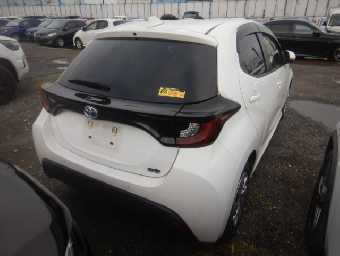 TOYOTA YARIS 2022 Image 3