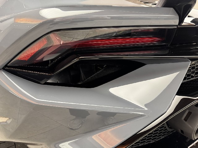 LAMBORGHINI HURACAN 2024 Image 22