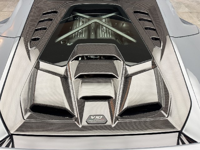 LAMBORGHINI HURACAN 2024 Image 30