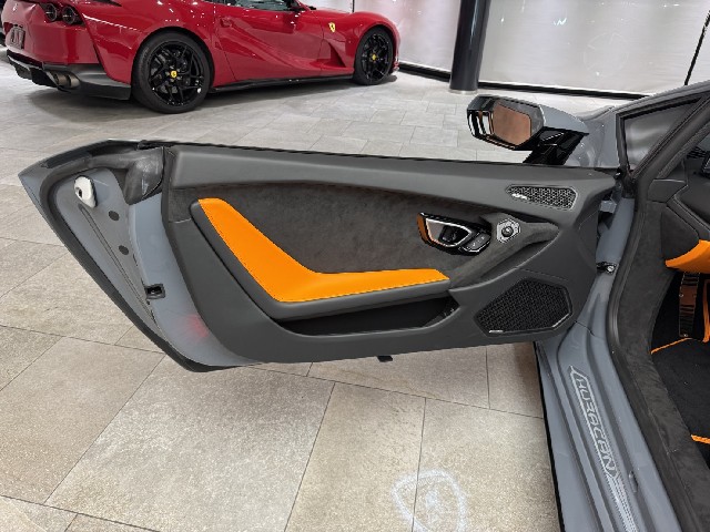 LAMBORGHINI HURACAN 2024 Image 37