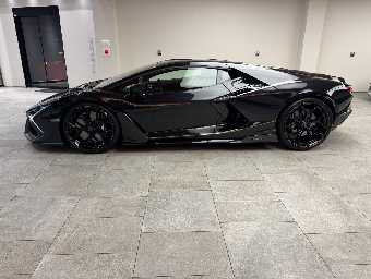 LAMBORGHINI REVUELTO 2025 Image 18