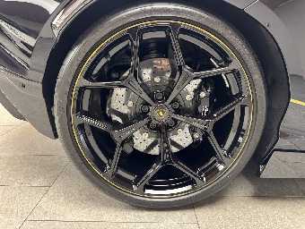 LAMBORGHINI REVUELTO 2025 Image 21